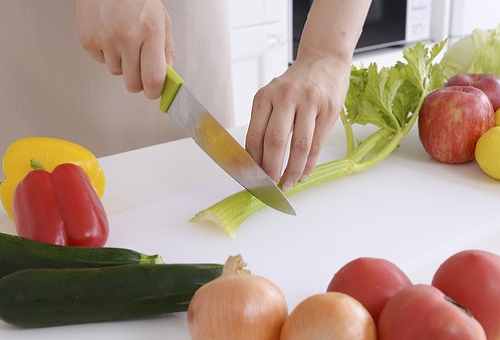 セロリの千切り 方法について 野菜大図鑑