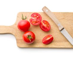 トマト カット 冷蔵庫 冷凍 保存 方法